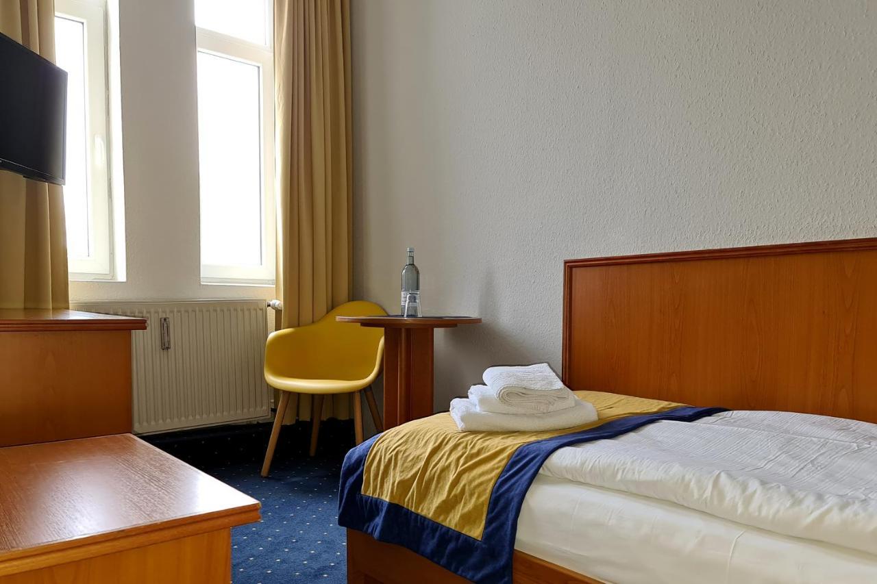 Hotel Zur Traube Ostseebad Kühlungsborn Buitenkant foto