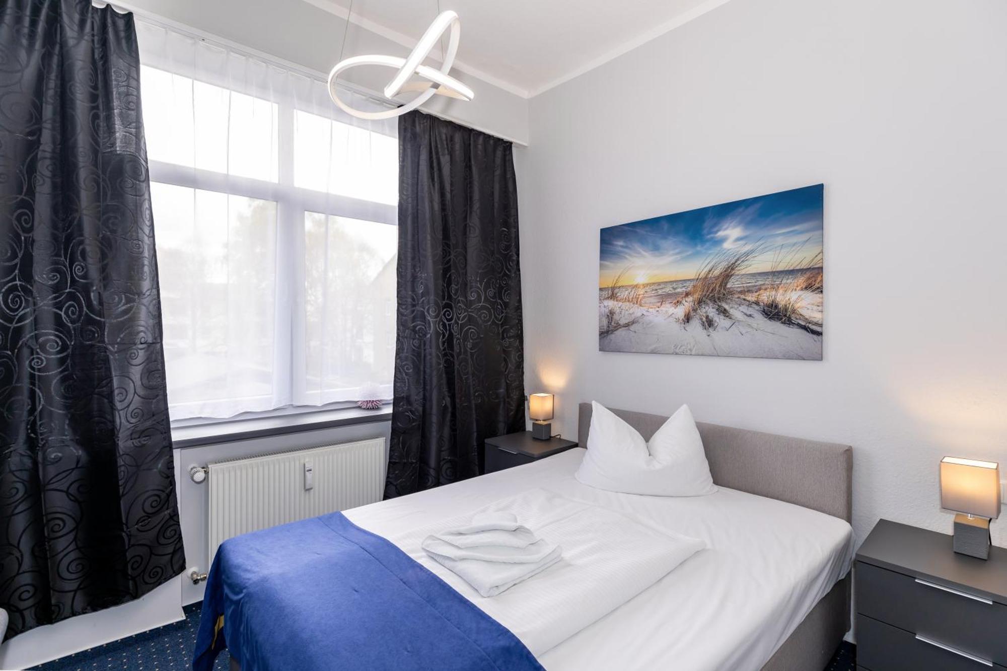 Hotel Zur Traube Ostseebad Kühlungsborn Buitenkant foto